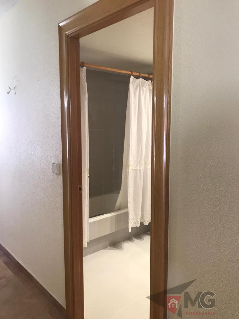 For sale of flat in Lorca