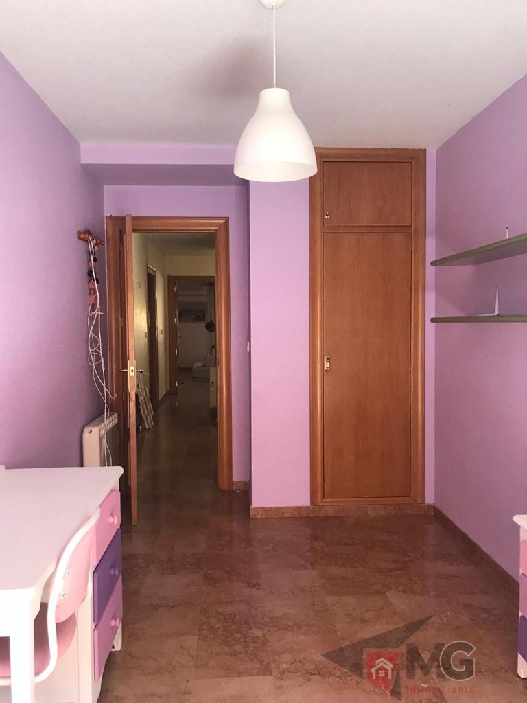 For sale of flat in Lorca
