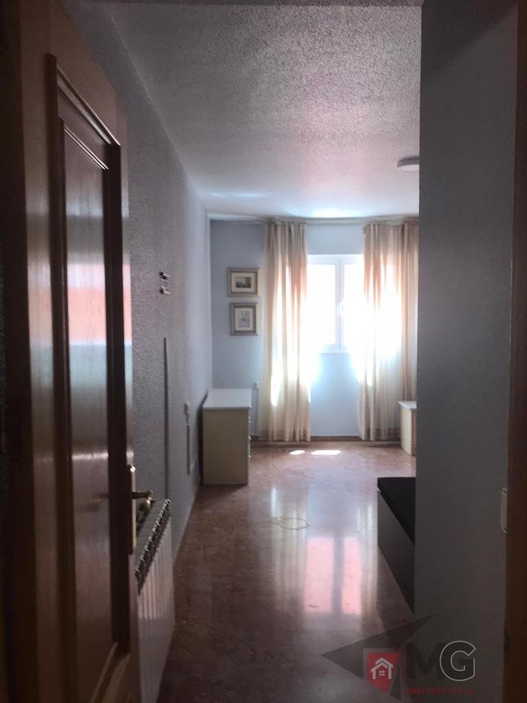 For sale of flat in Lorca