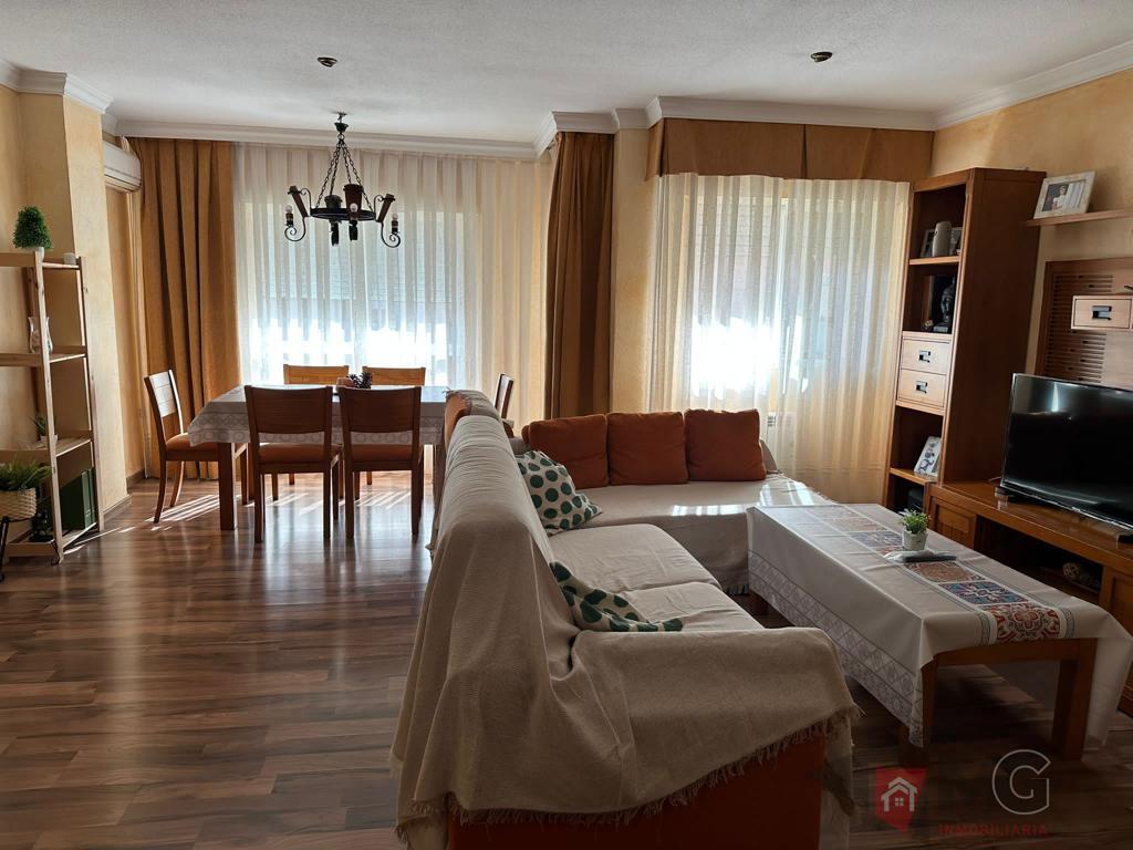 For sale of flat in Lorca