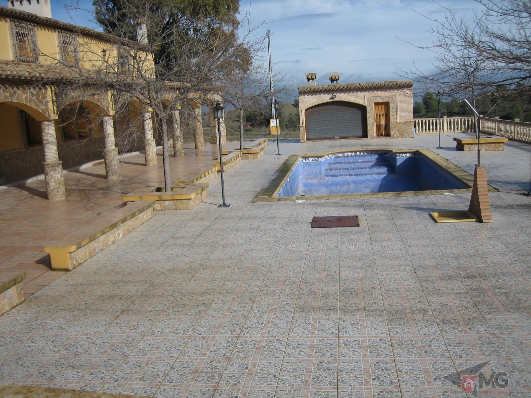 For sale of chalet in Lorca