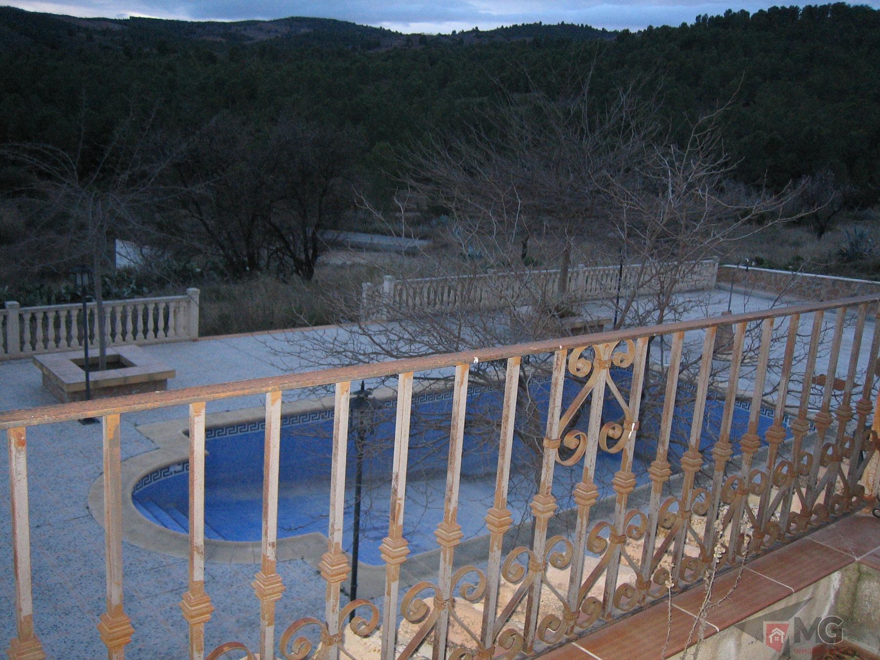 For sale of chalet in Lorca