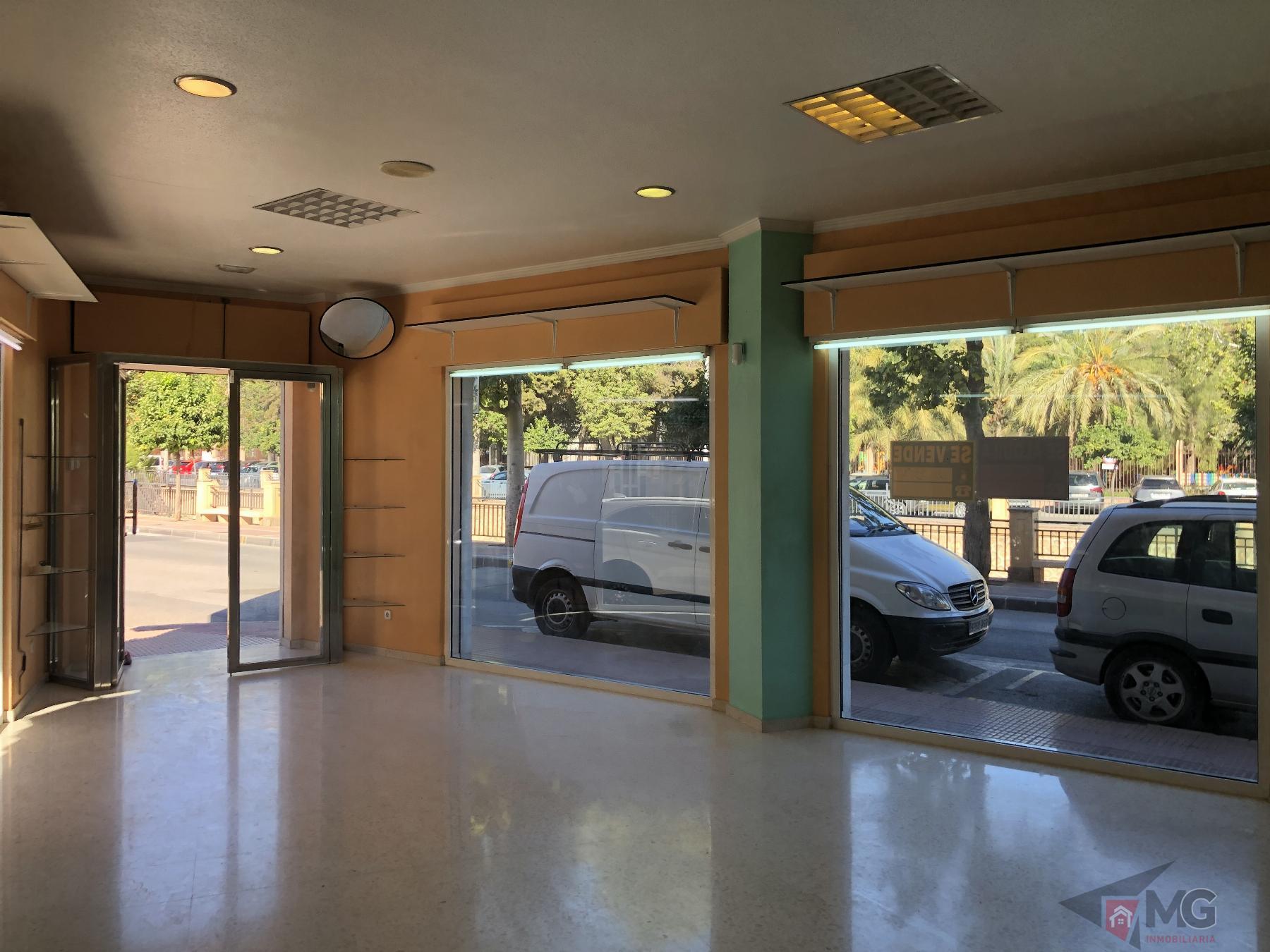 Alquiler de local comercial en Totana