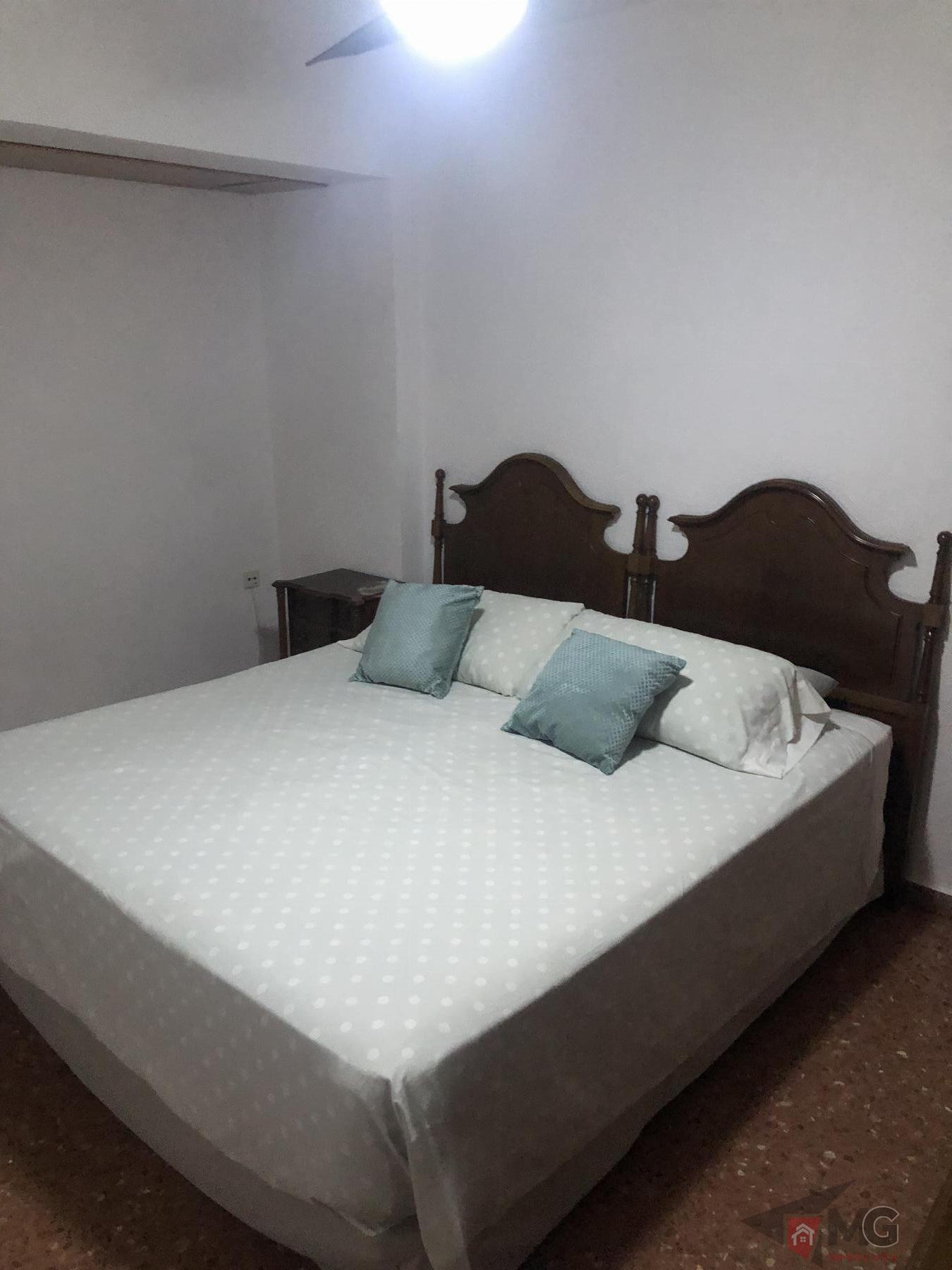 For sale of flat in Puerto de Mazarrón