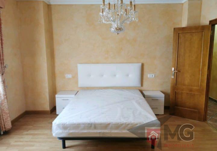 For sale of flat in Puerto Lumbreras