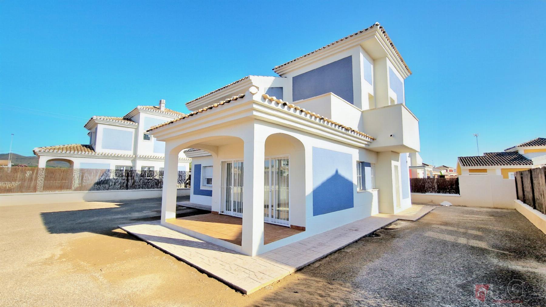 For sale of chalet in Lorca