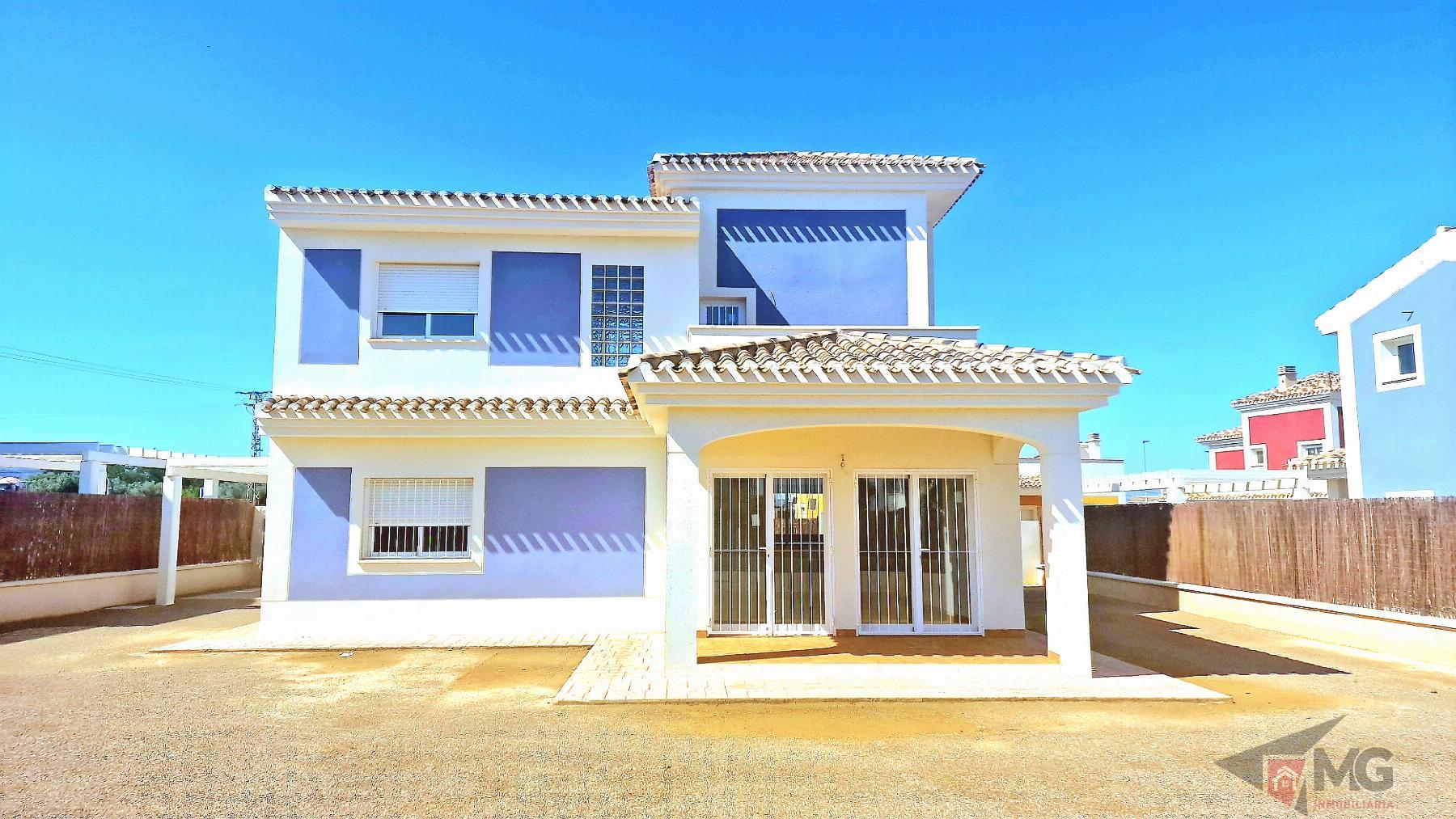 For sale of chalet in Lorca