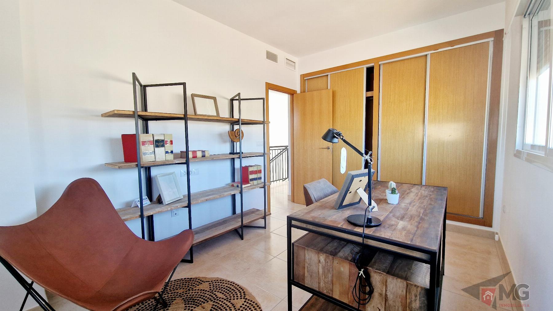 For sale of chalet in Lorca