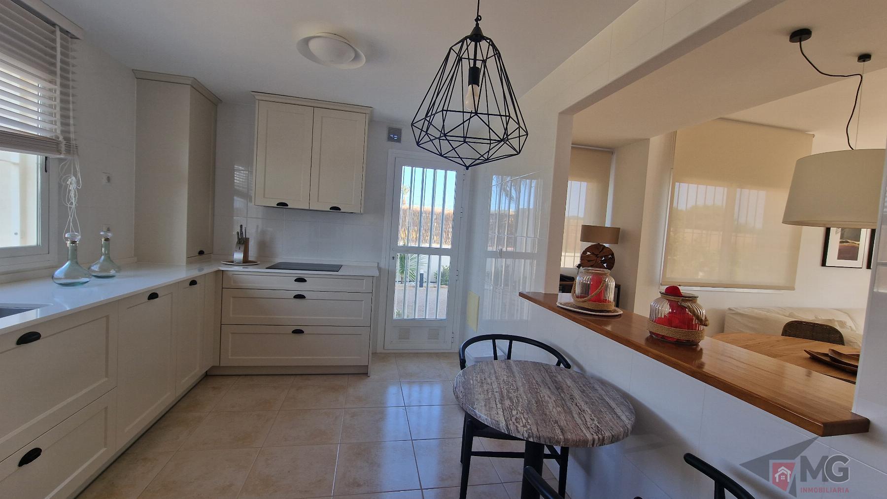For sale of chalet in Lorca