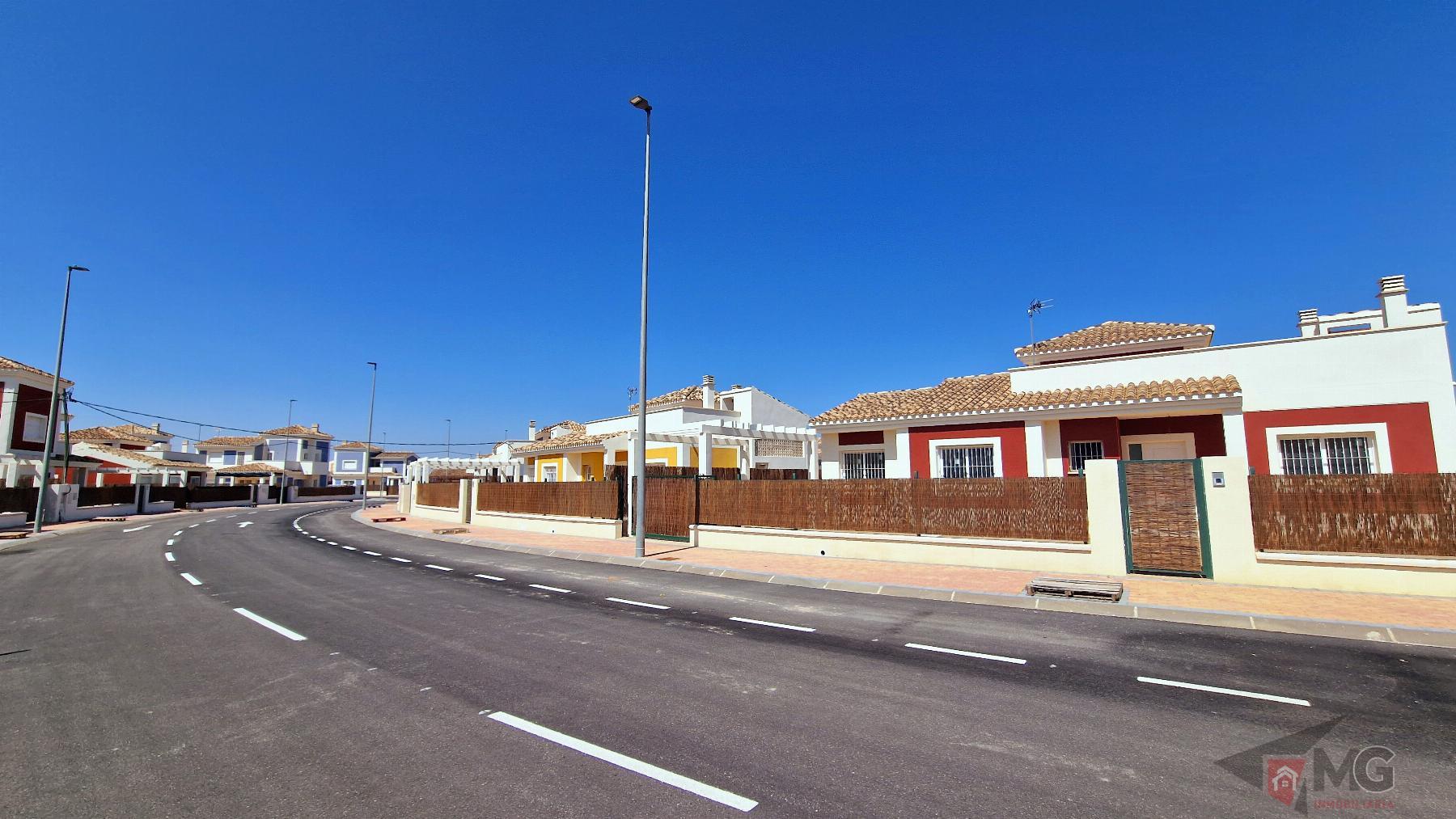 For sale of chalet in Lorca