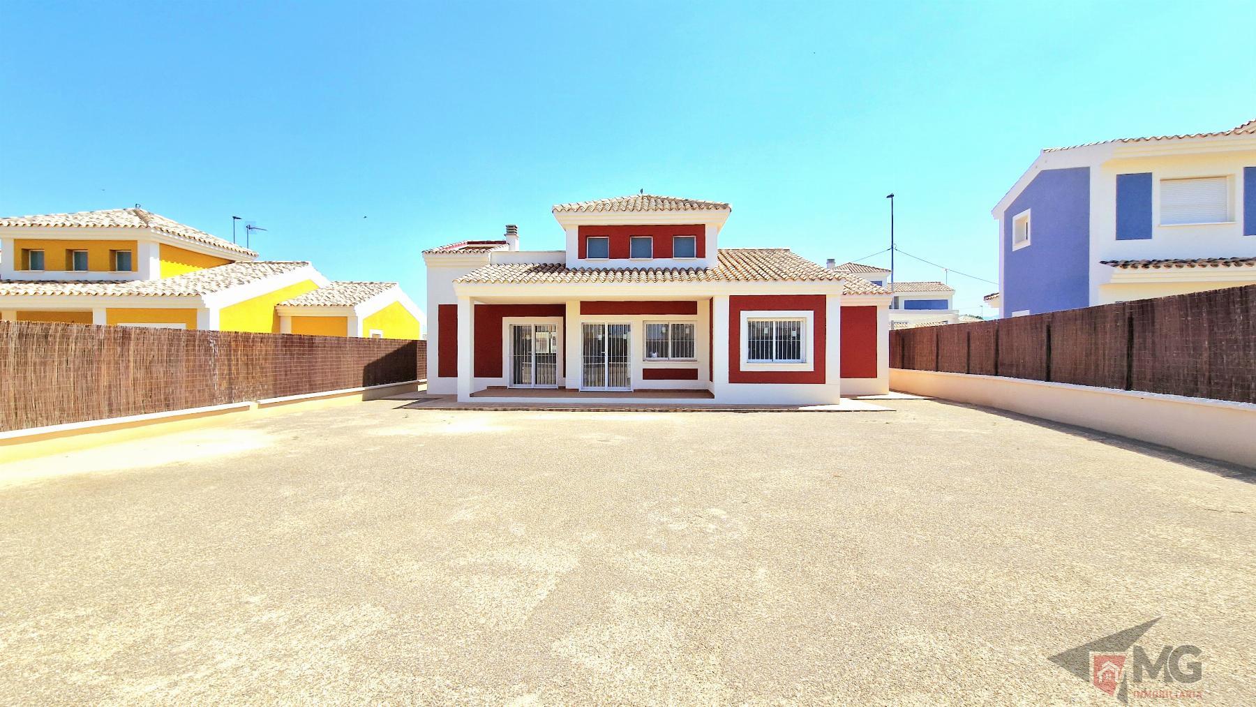 For sale of chalet in Lorca