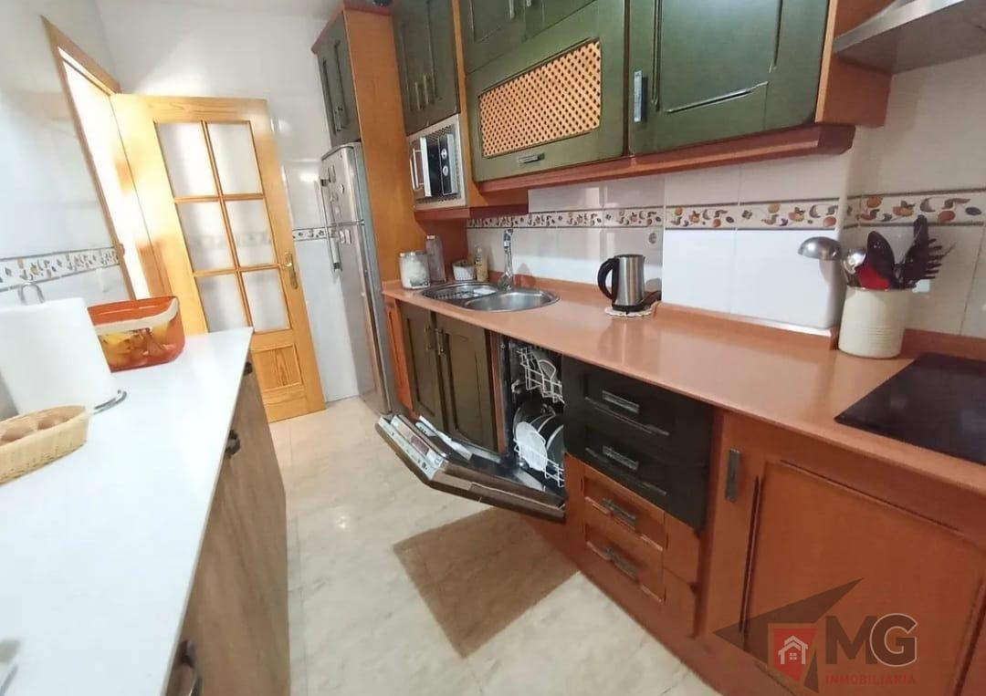For sale of flat in Puerto Lumbreras
