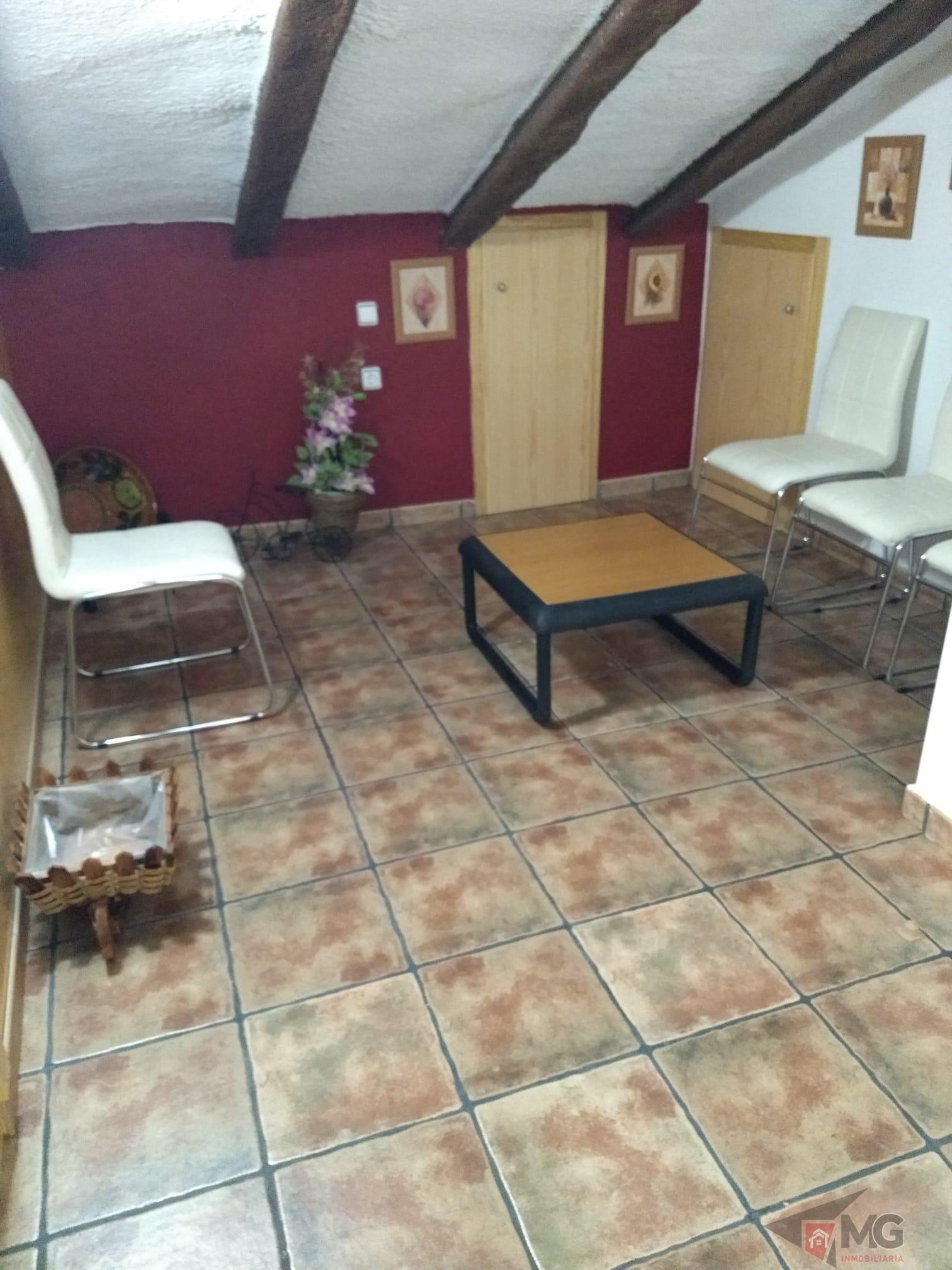 For sale of chalet in Totana