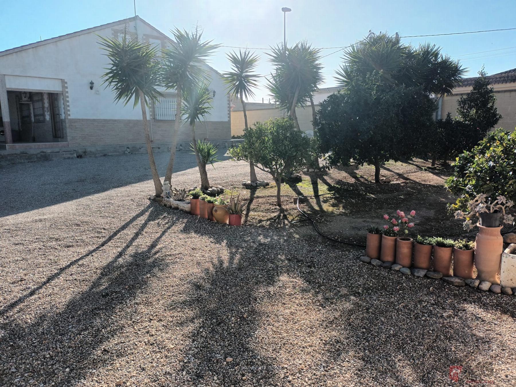 For sale of chalet in Totana
