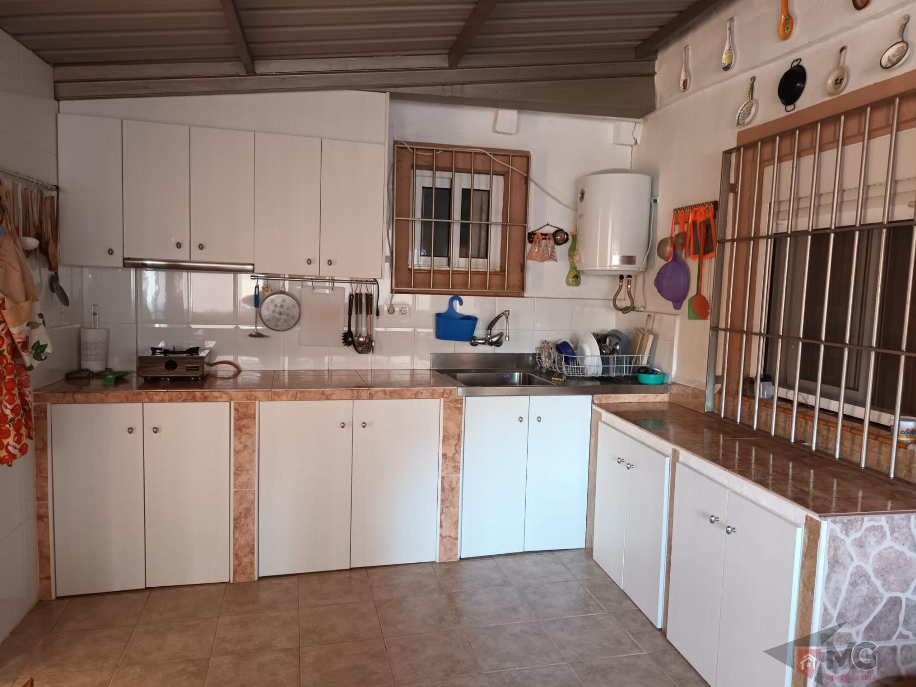 For sale of chalet in Totana