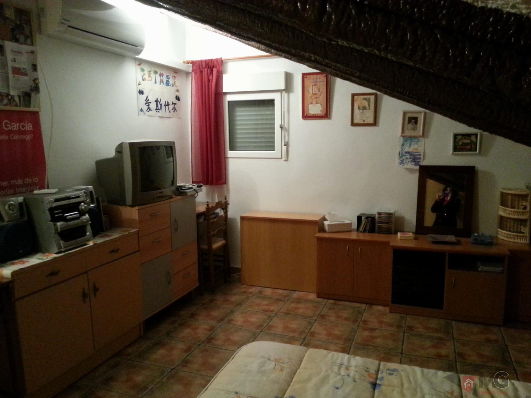 For sale of chalet in Totana