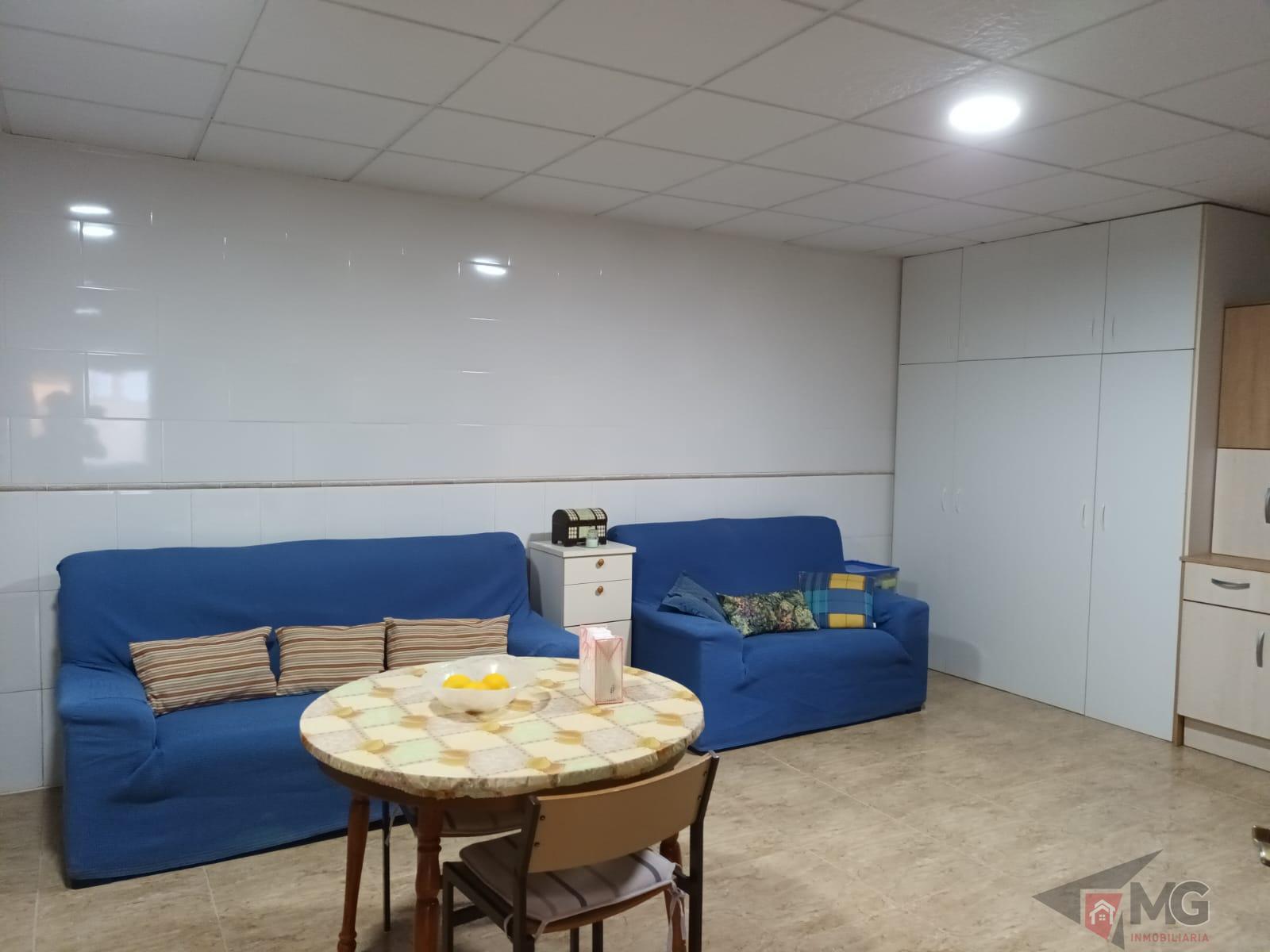 For sale of chalet in Totana