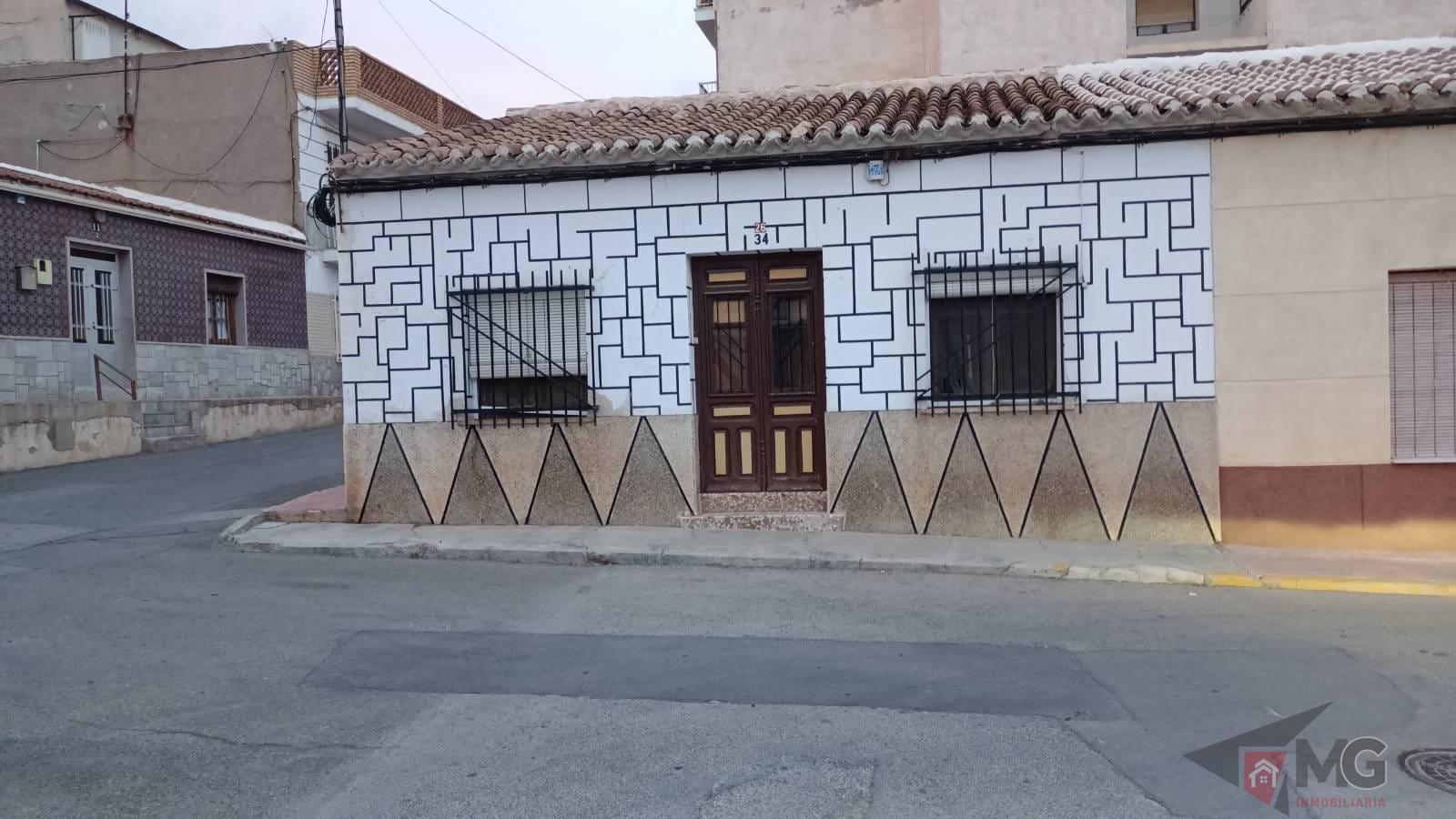 For sale of house in Mazarrón