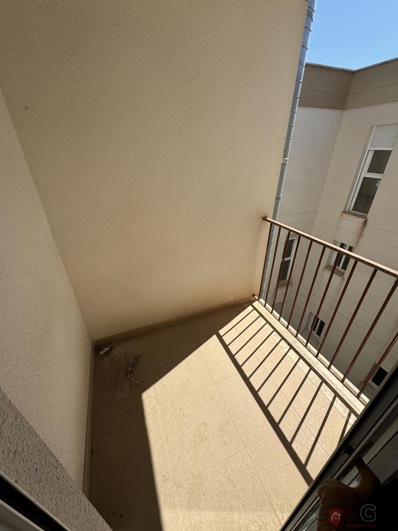 For sale of penthouse in Puerto Lumbreras