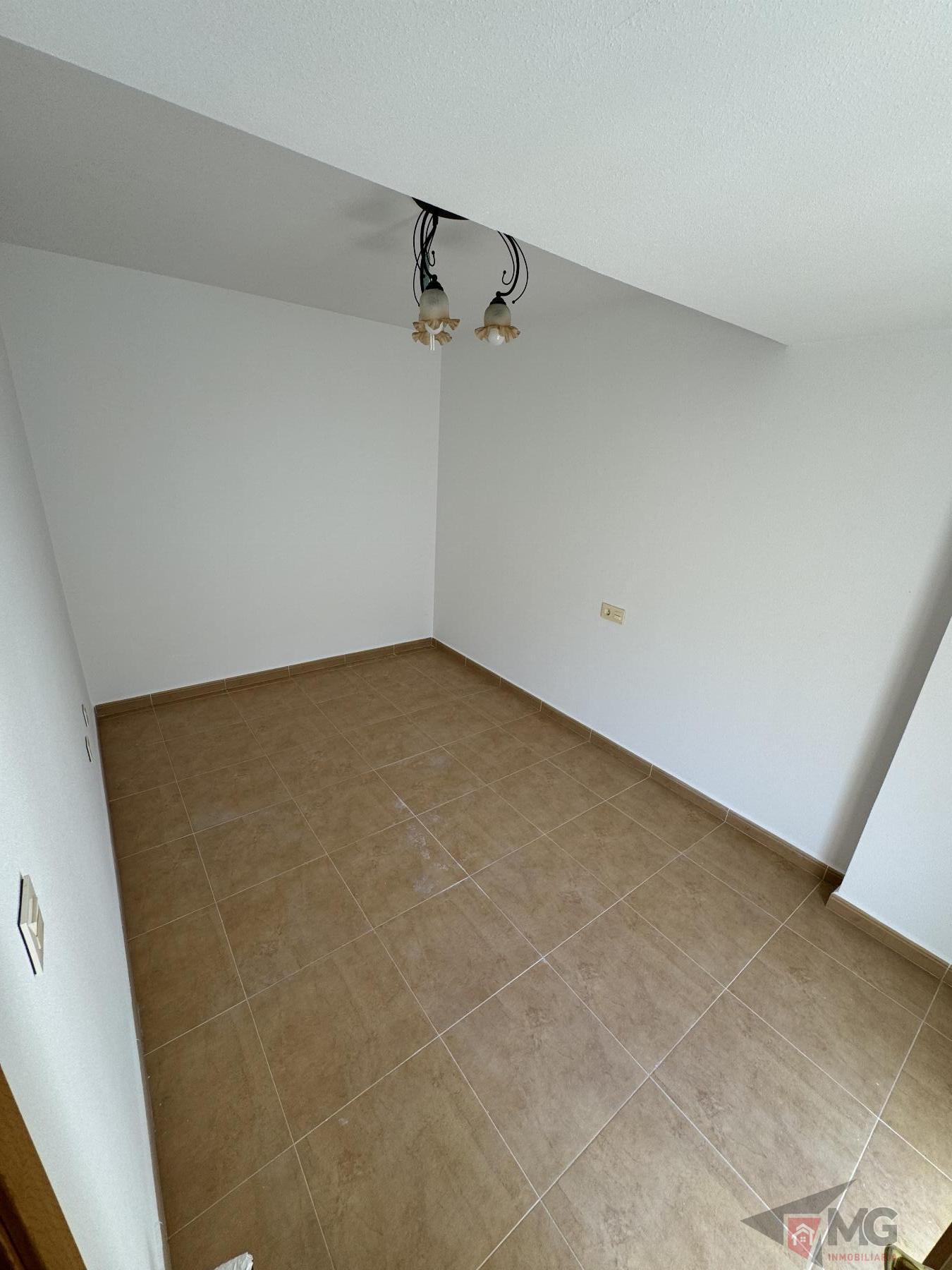 For sale of penthouse in Puerto Lumbreras