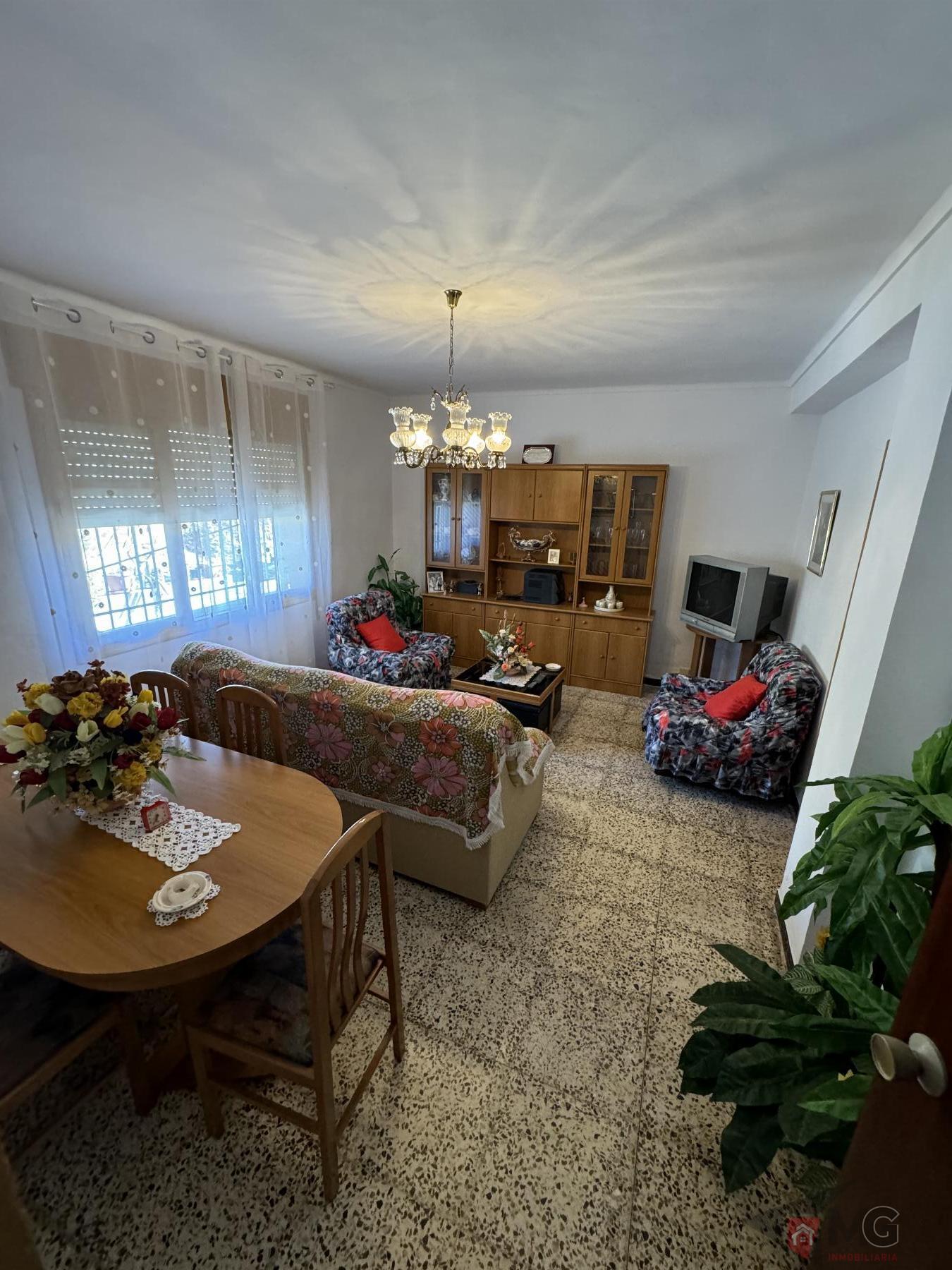 For sale of house in Lorca
