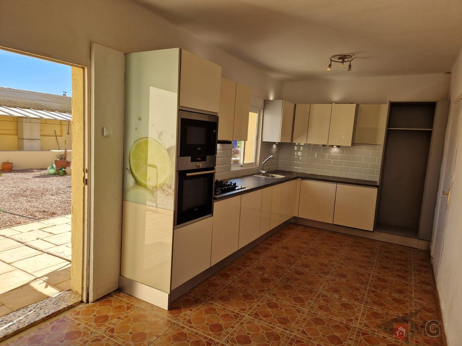 For sale of rural property in Lorca