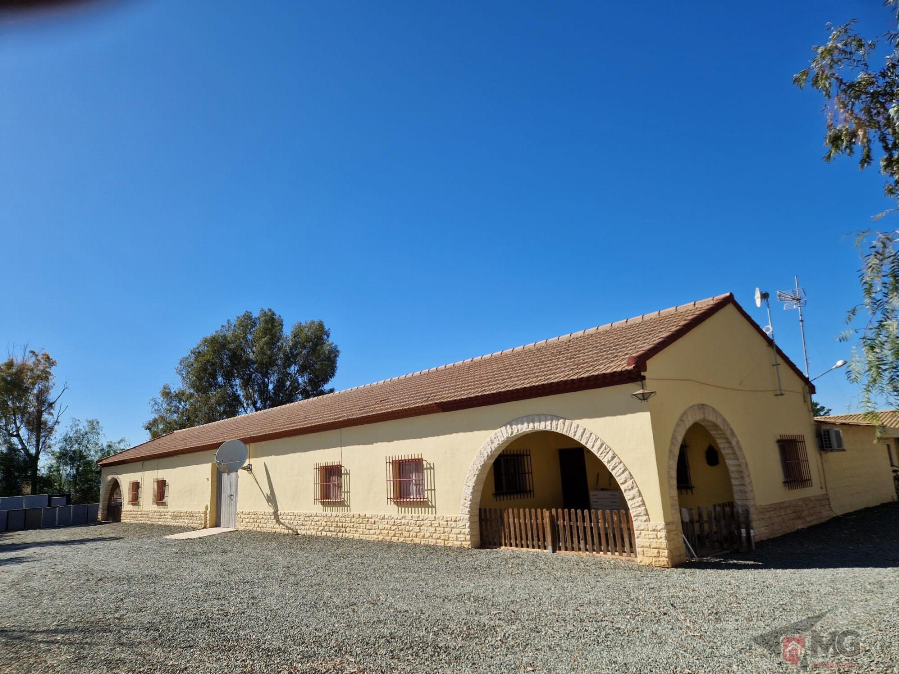 For sale of rural property in Lorca