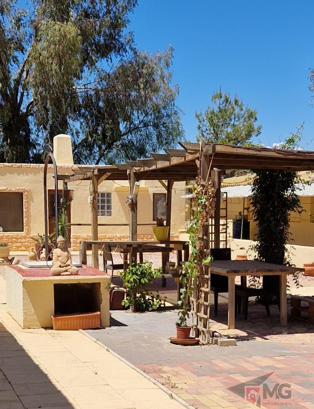 For sale of rural property in Lorca
