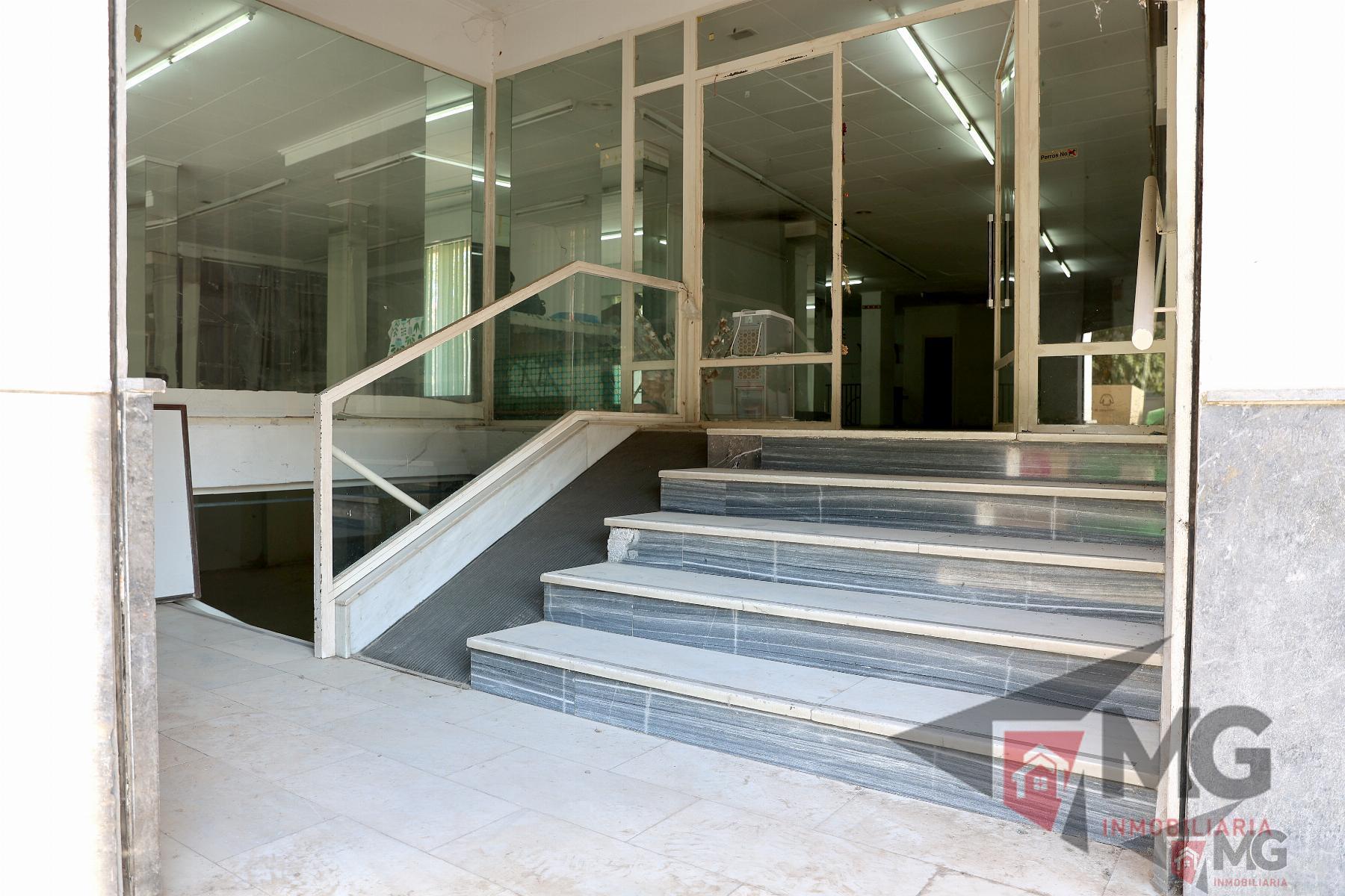 Alquiler de local comercial en Totana