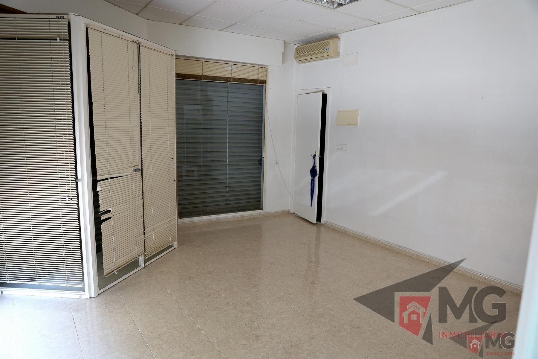 Alquiler de local comercial en Totana