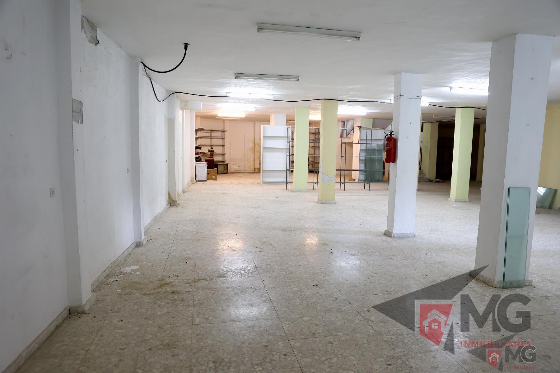 Alquiler de local comercial en Totana