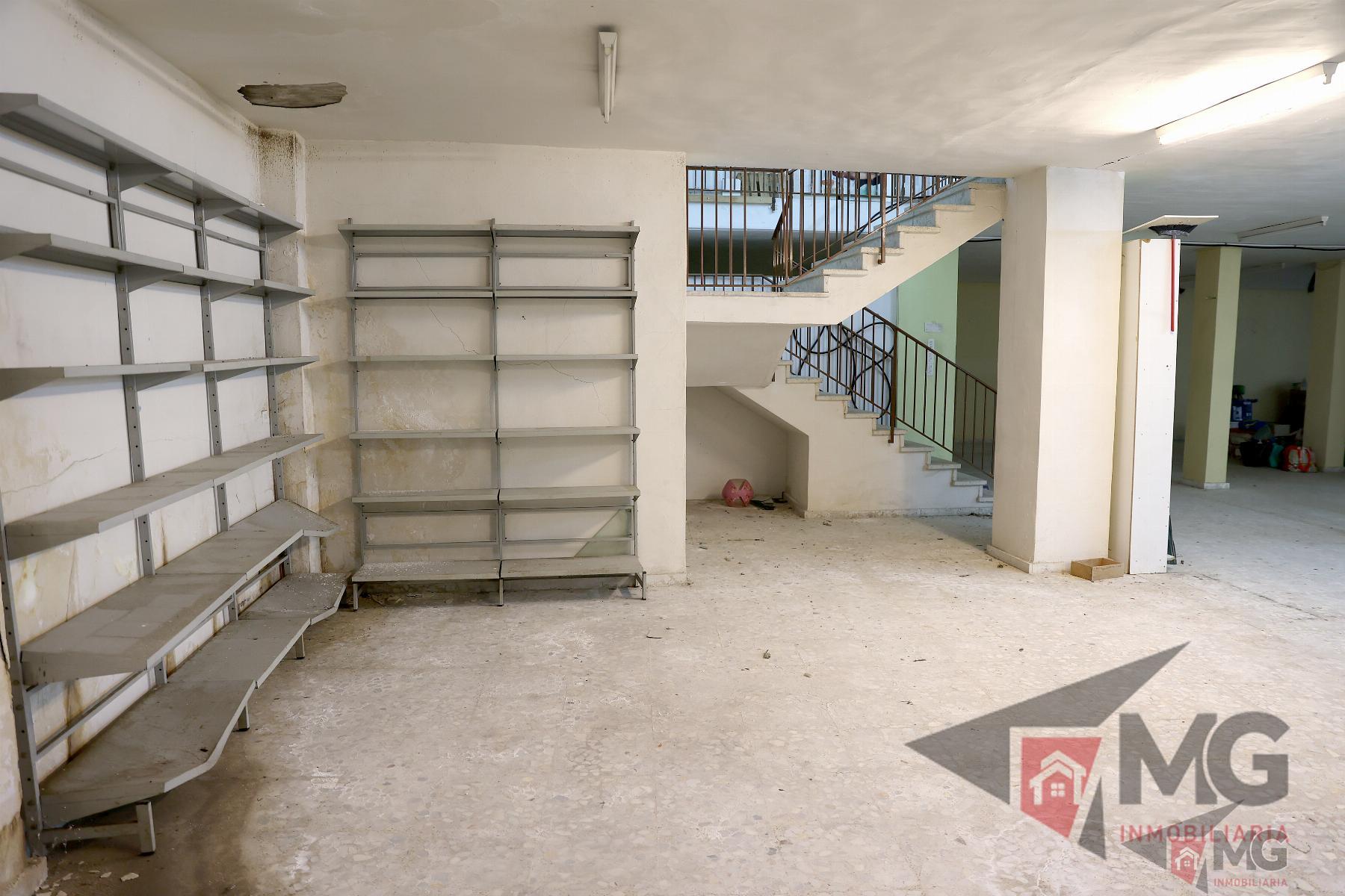 Alquiler de local comercial en Totana