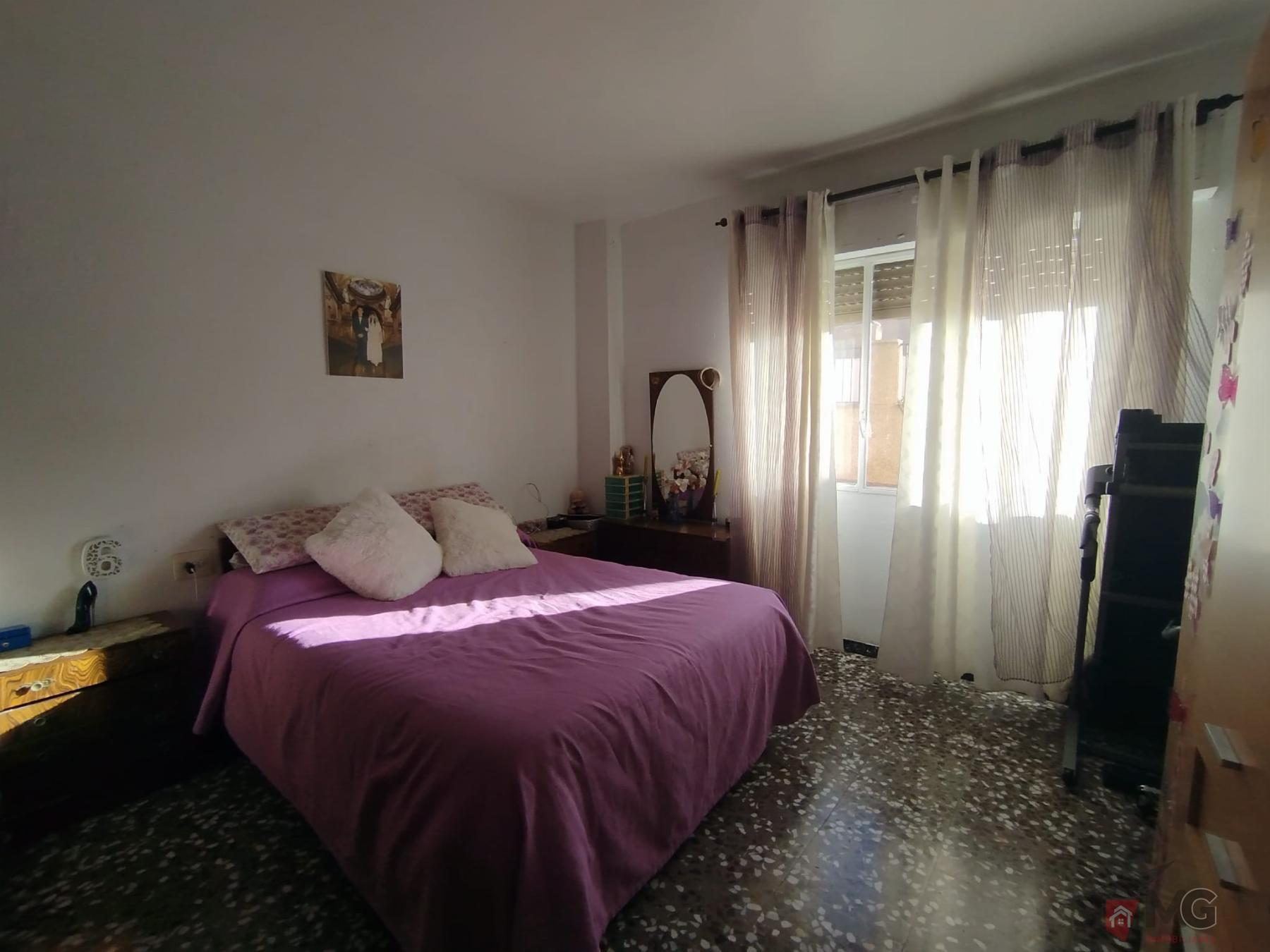 For sale of flat in Lorca