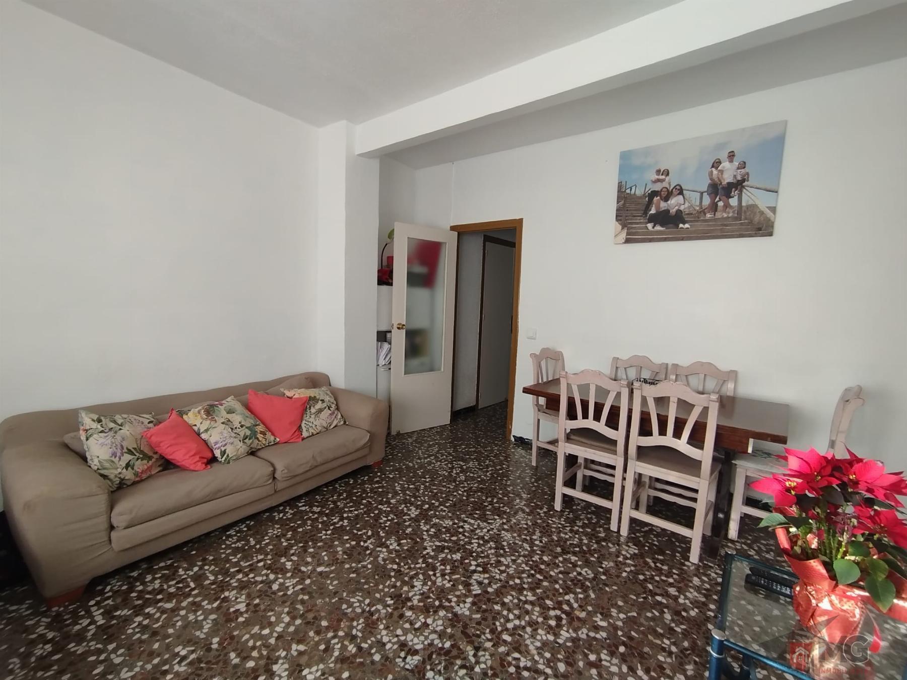 For sale of flat in Lorca