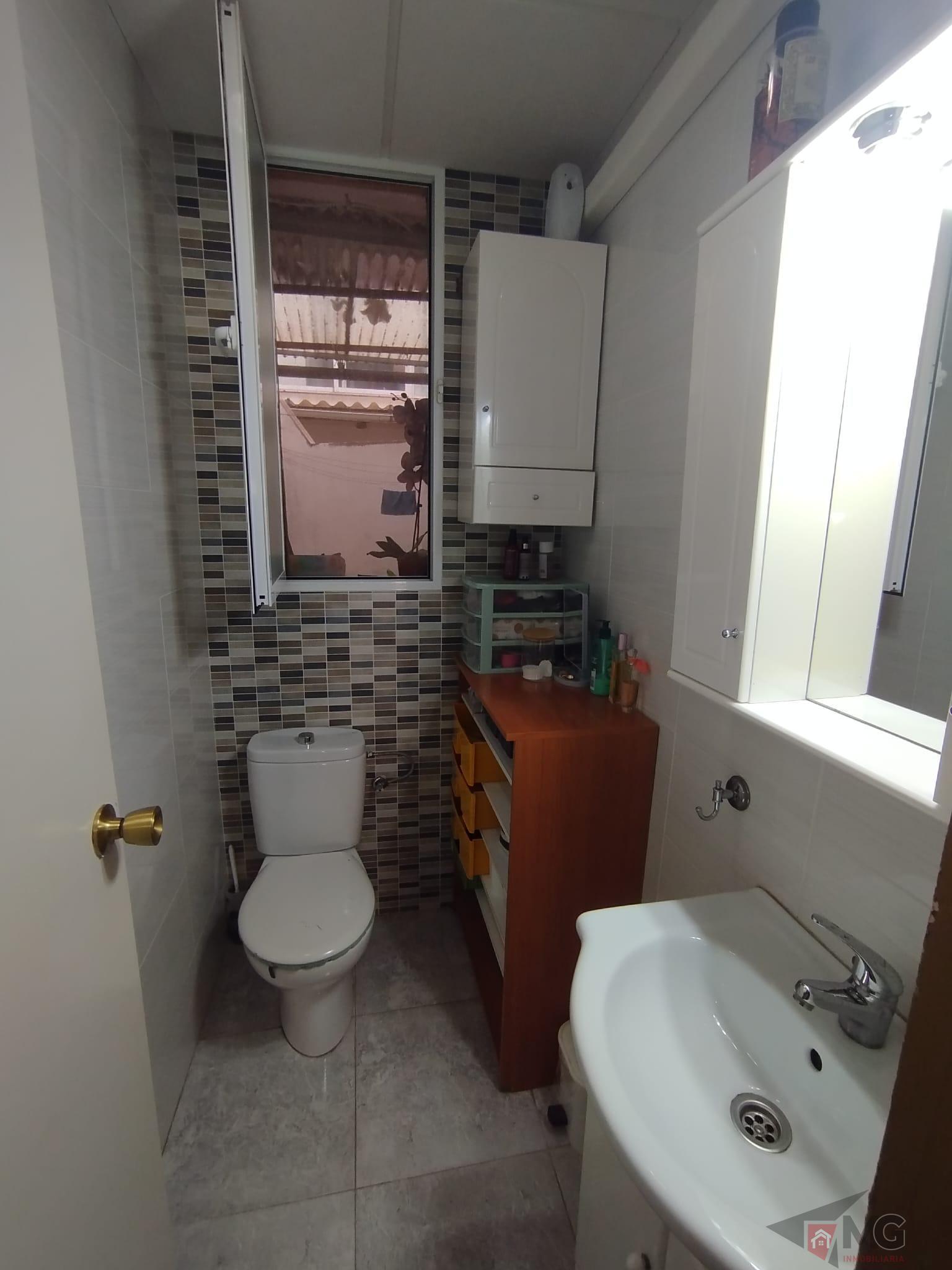 For sale of flat in Lorca
