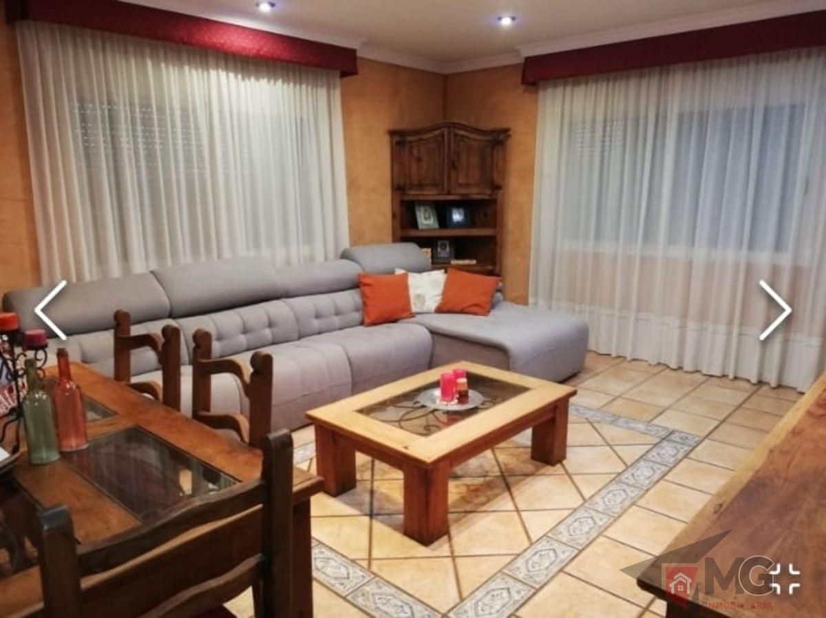 For sale of chalet in Lorca