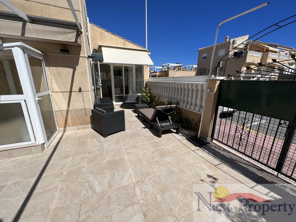 For rent of duplex in Torrevieja
