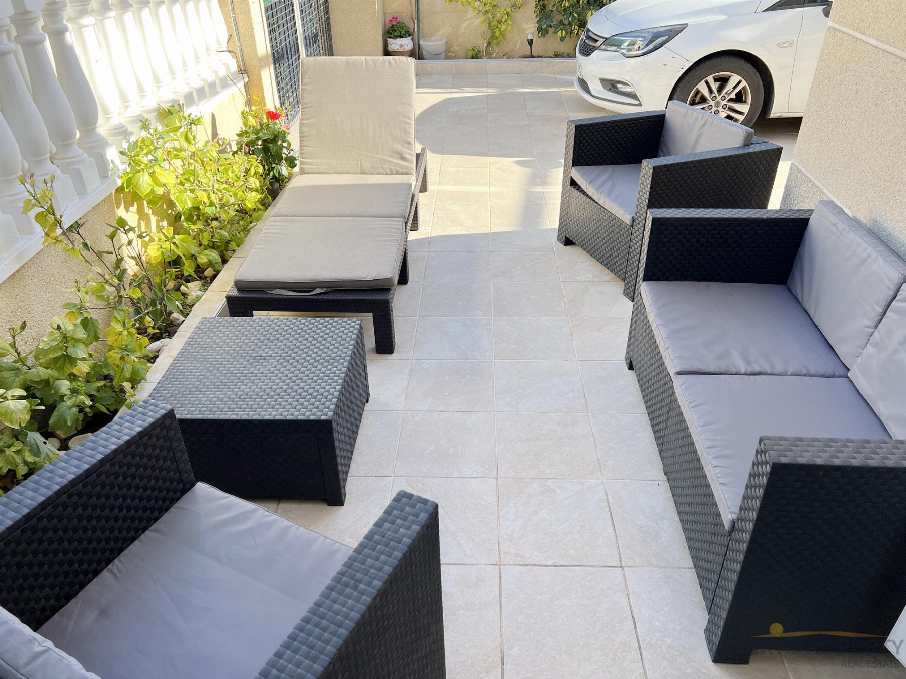 For rent of duplex in Torrevieja