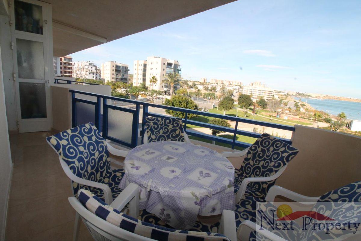 For sale of apartment in Mil Palmeras