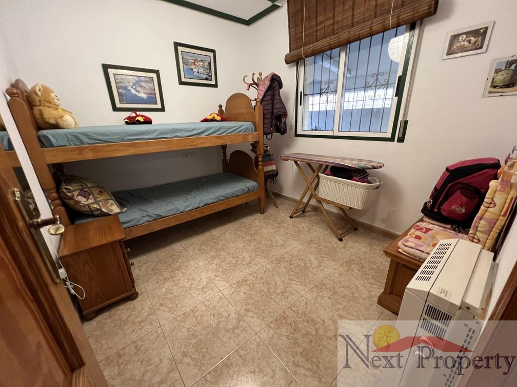 Til salg fra bungalow i Torrevieja