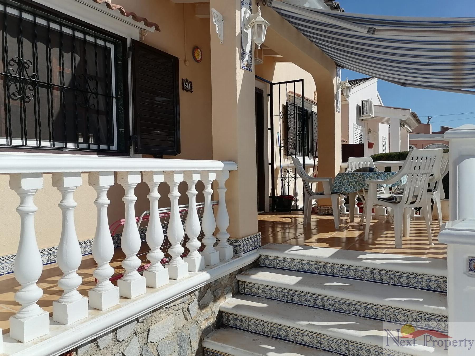 Venta de chalet en Orihuela Costa