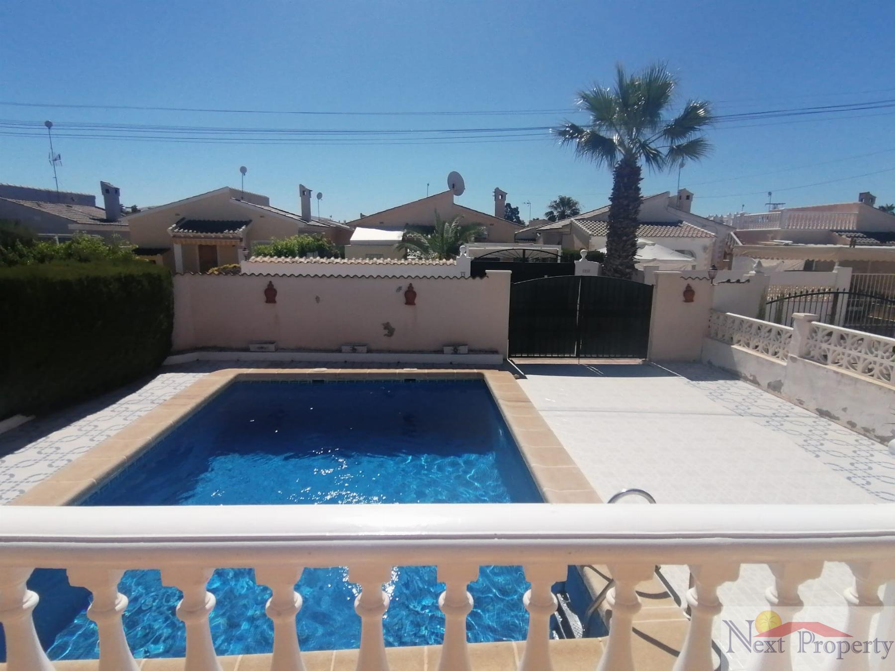 Venta de chalet en Orihuela Costa