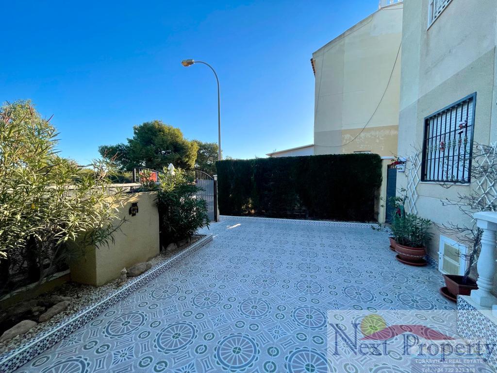 For sale of bungalow in Torrevieja