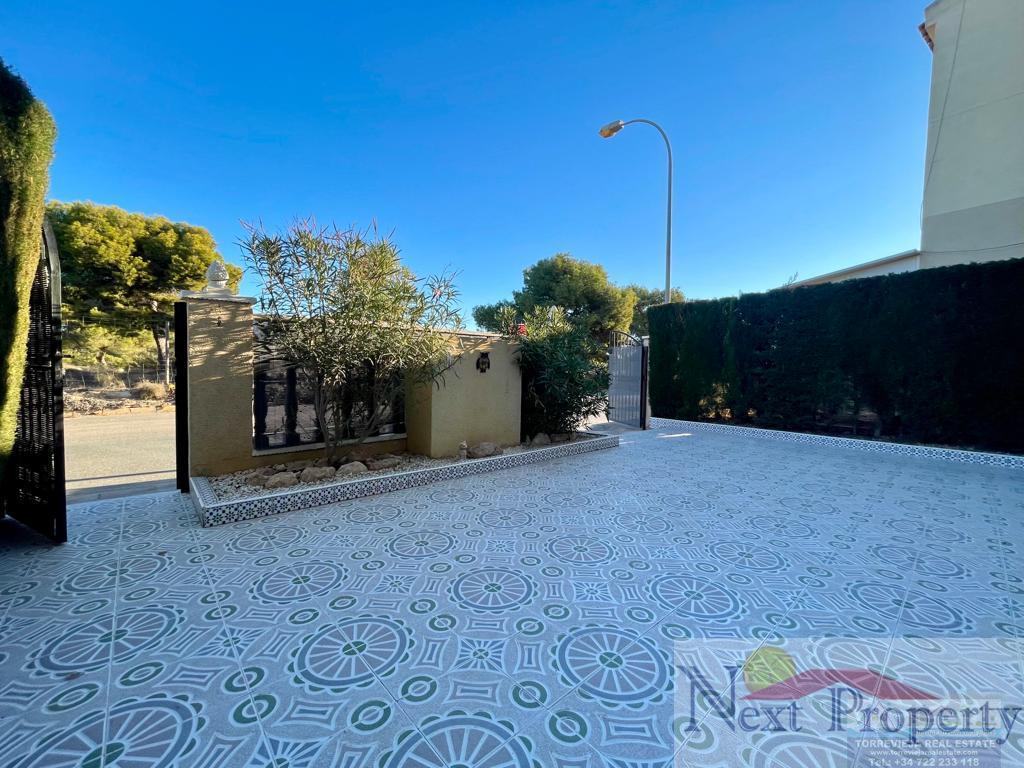 For sale of bungalow in Torrevieja