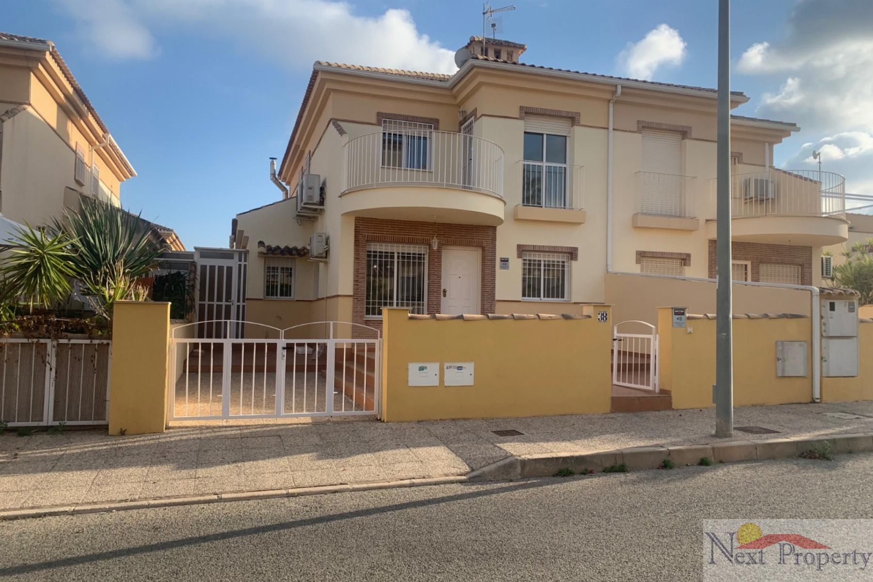 Verkoop van bungalow in Orihuela Costa