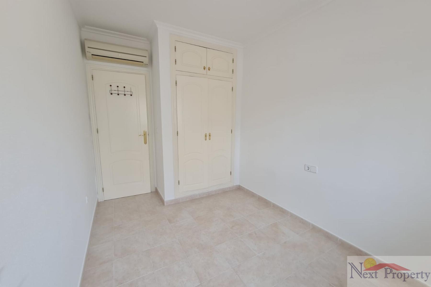 Verkoop van bungalow in Orihuela Costa