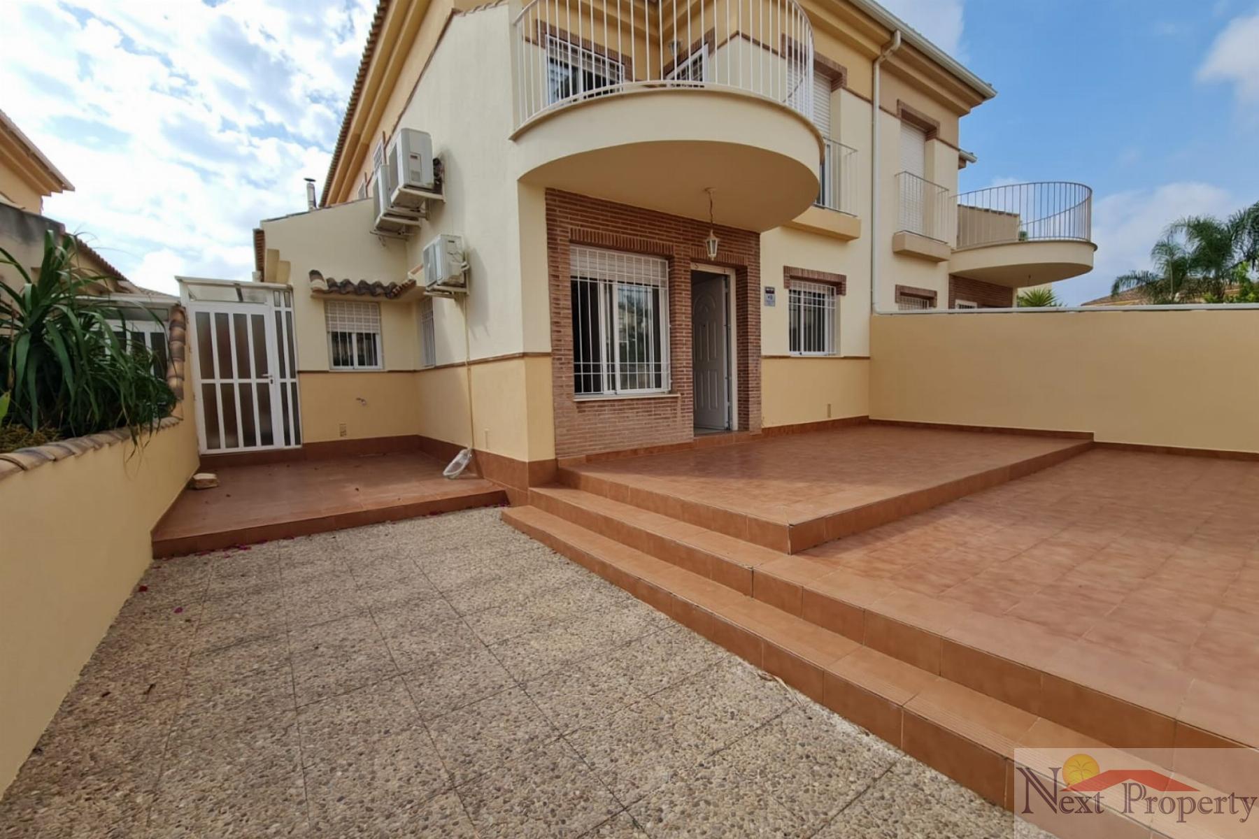 Verkoop van bungalow in Orihuela Costa