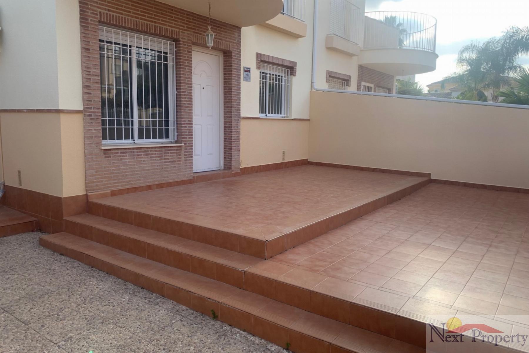 Verkoop van bungalow in Orihuela Costa