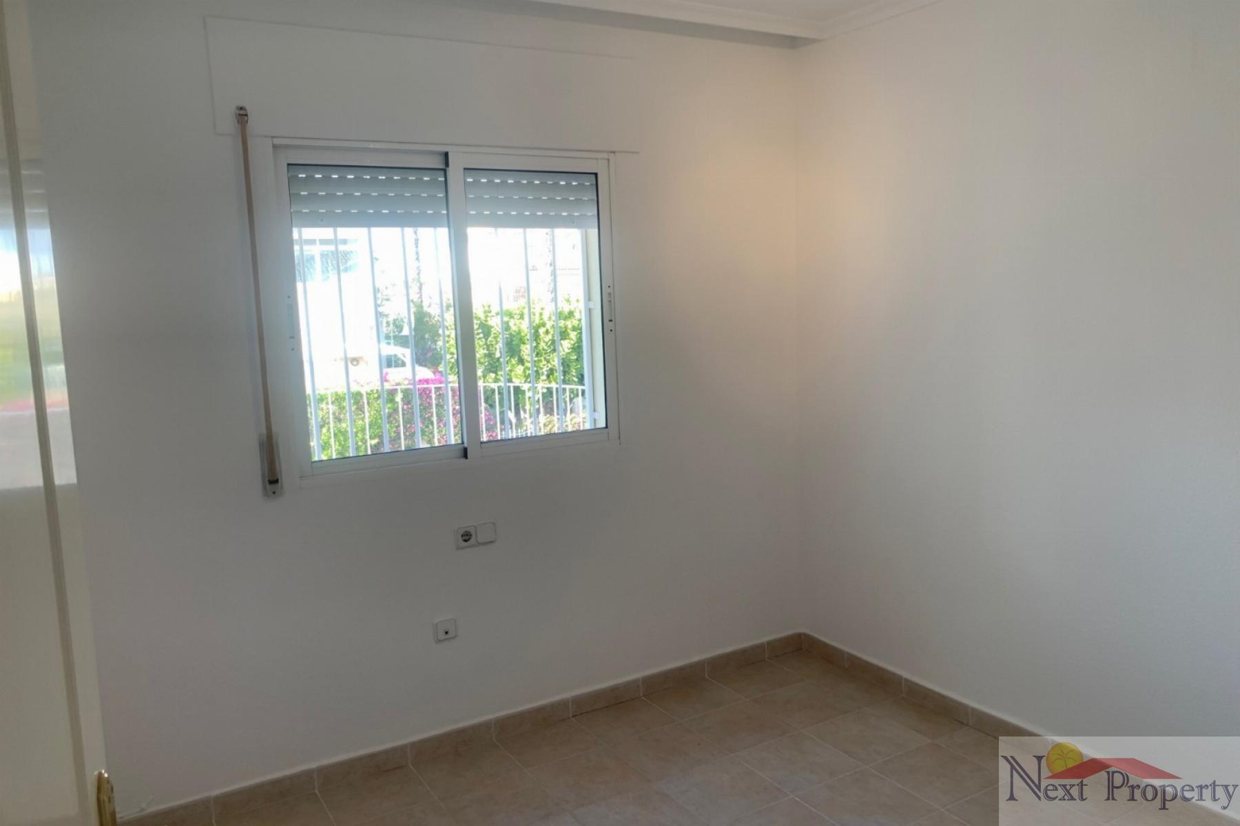 Verkoop van bungalow in Orihuela Costa