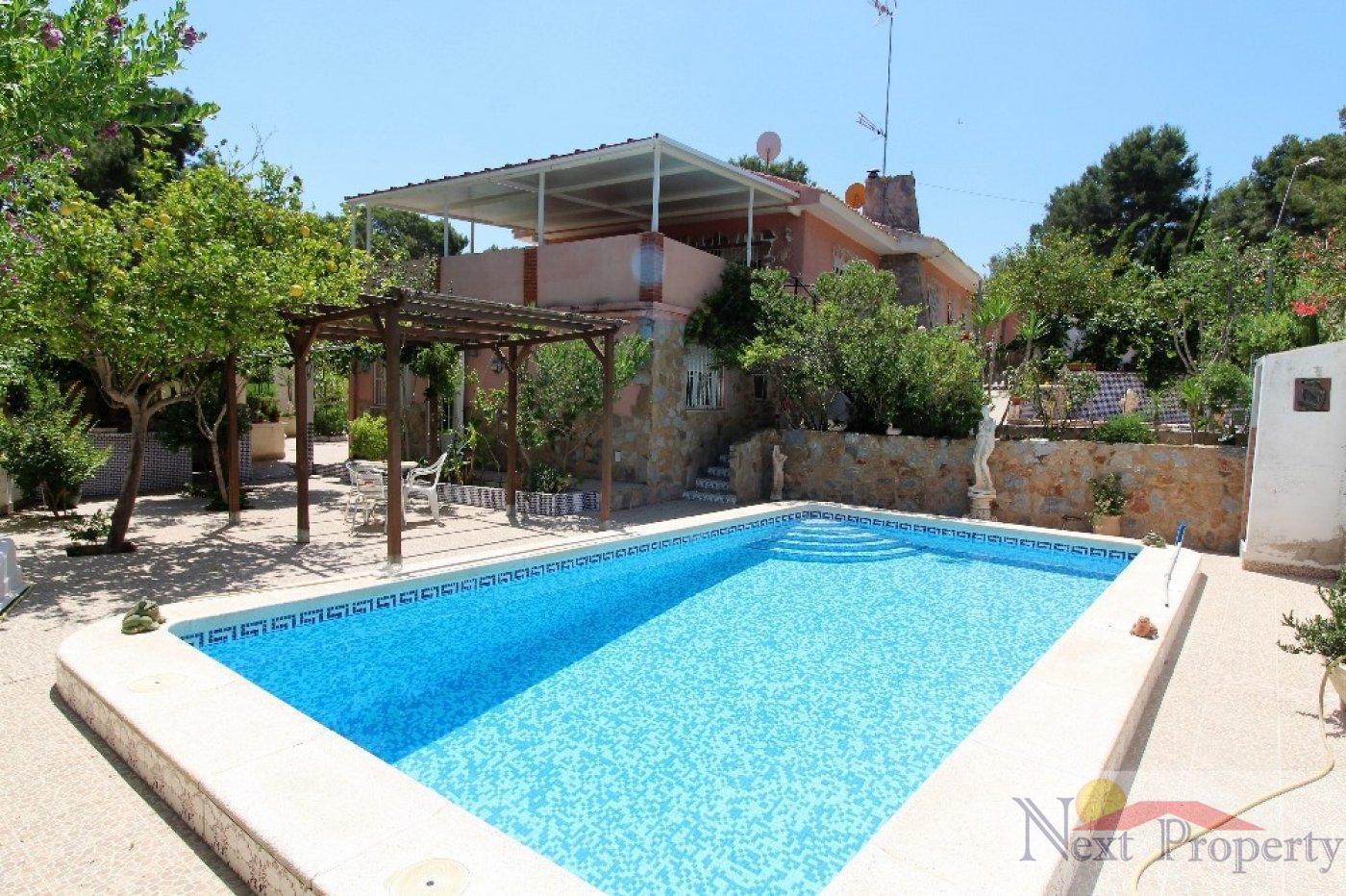Venta de chalet en Torrevieja